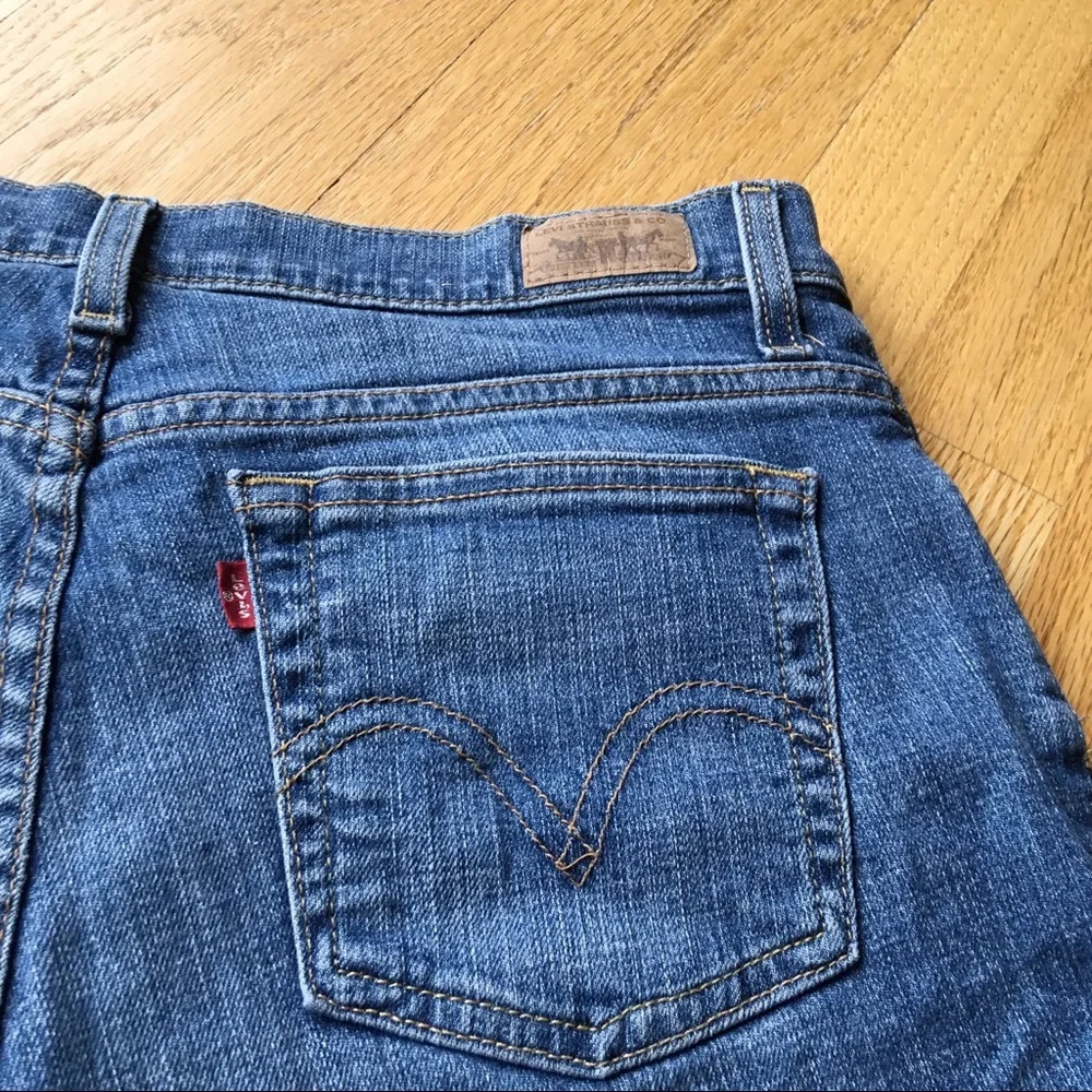 Classic Levi’s Cutoff Denim Shorts